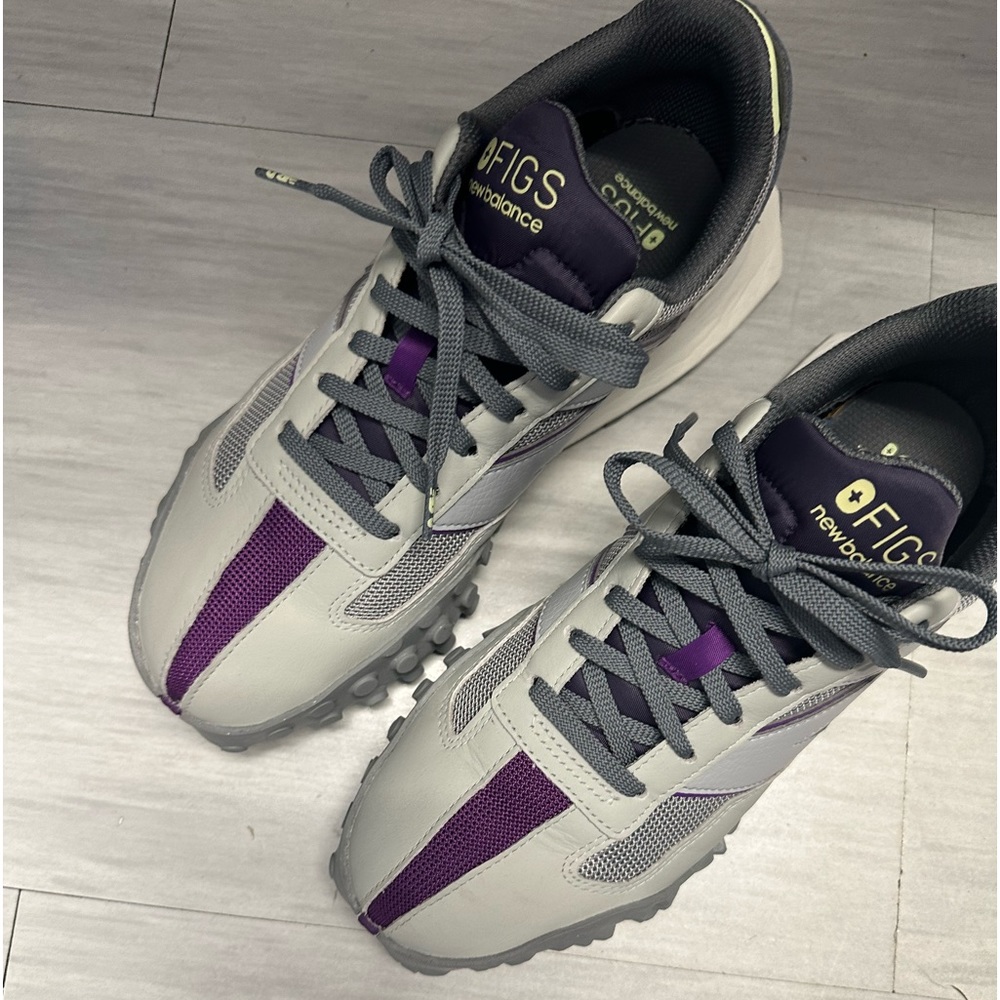 Figs/New Balance Sneakers